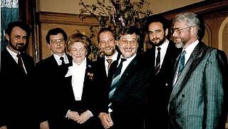 Federal Cross of Merit awarded to Marianne Blumenbecker Commitment to the education of young people