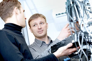 Industrial IT: Logistik und Steuerung