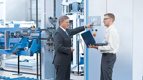 Career at Blumenbecker Career at Blumenbecker - industrial workers