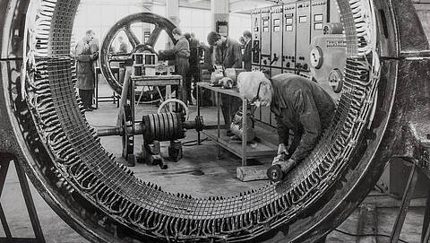 The beginning of the company history Craftsman works in the armature winding