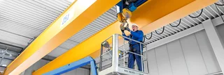 Kranservice von Blumenbecker: z.B: Wartung der Antriebseinheit einer 25 Tonnen Krananlage