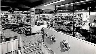 Tools wholesale New building in Wilhelmstraße