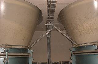 Industrial mill