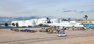 Lufthansa Flugzeug am Flughafen Frankfurt