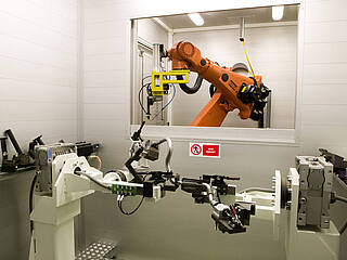 Supply of robotic welders for fuel lines at Martinrea Slovakia Fluid Systems