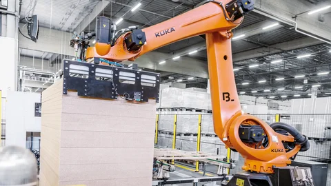 Robotiklösung für IKEA Industry Palettierungsroboter in der Produktion von IKEA Industry