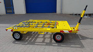 Container-Dolly-KFC-1.jpg