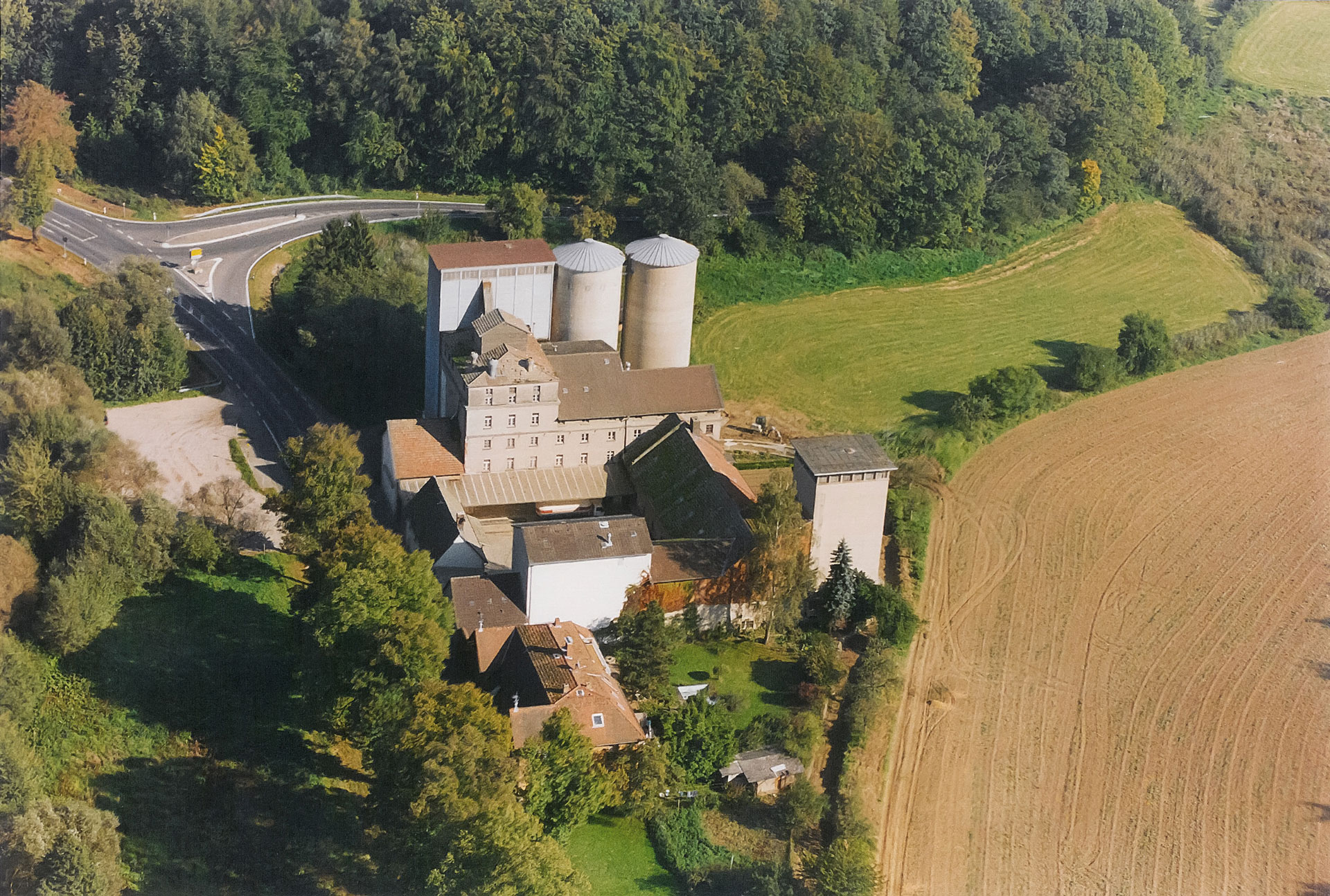 Retrofit at a flour and bran loading plant Retrofit and automation of a flour and bran loading plant